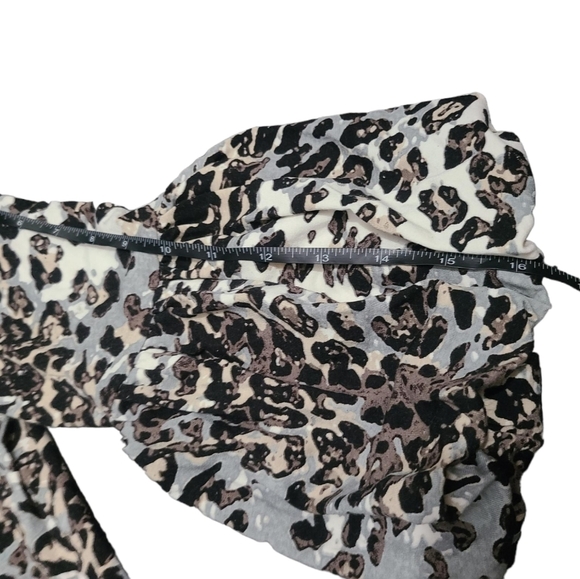 KAREN KANE animal print blouse M - Picture 4 of 6